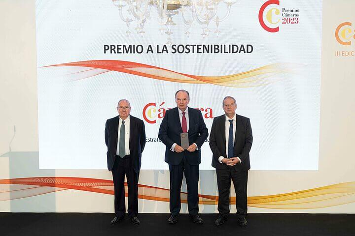 Cámara Valencia recibe el premio sostenibilidad que concede Cámara España